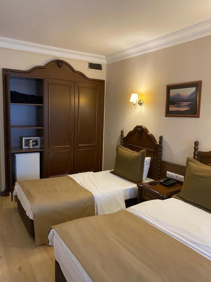 Hotel Bueyuek Levent Istanbul Exterior photo