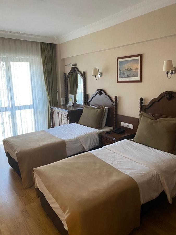 Hotel Bueyuek Levent Istanbul Exterior photo